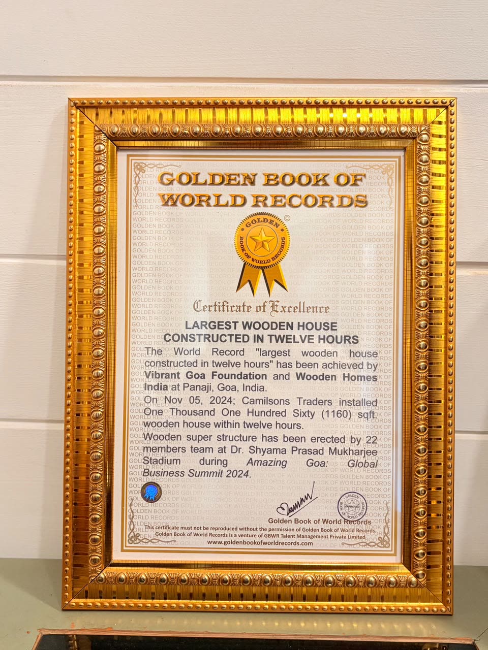 Golden Book of World Records — largest wooden house in 12 hours