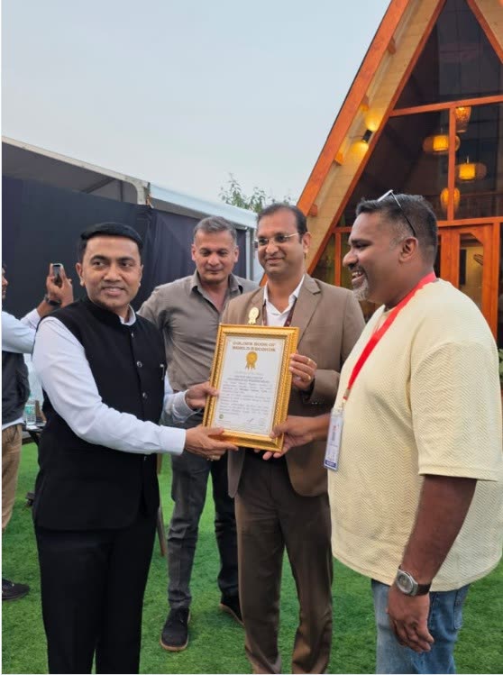 With Hon'ble Chief Minister of Goa